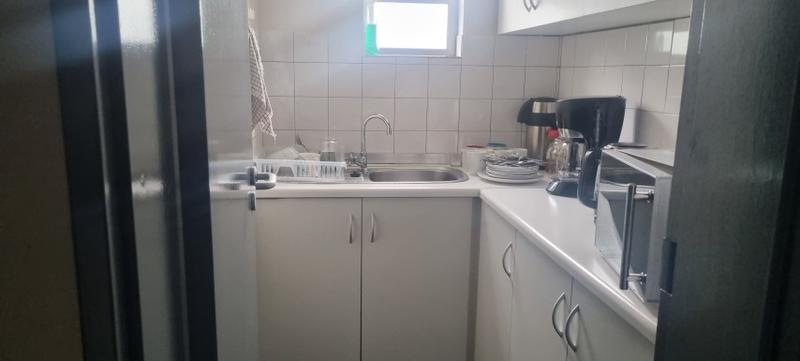 To Let Commercial Property for Rent in Mowbray Western Cape